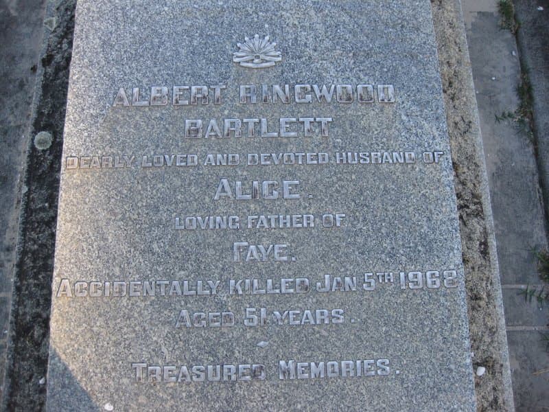 Albert Ringwood BARTLETT gravestone