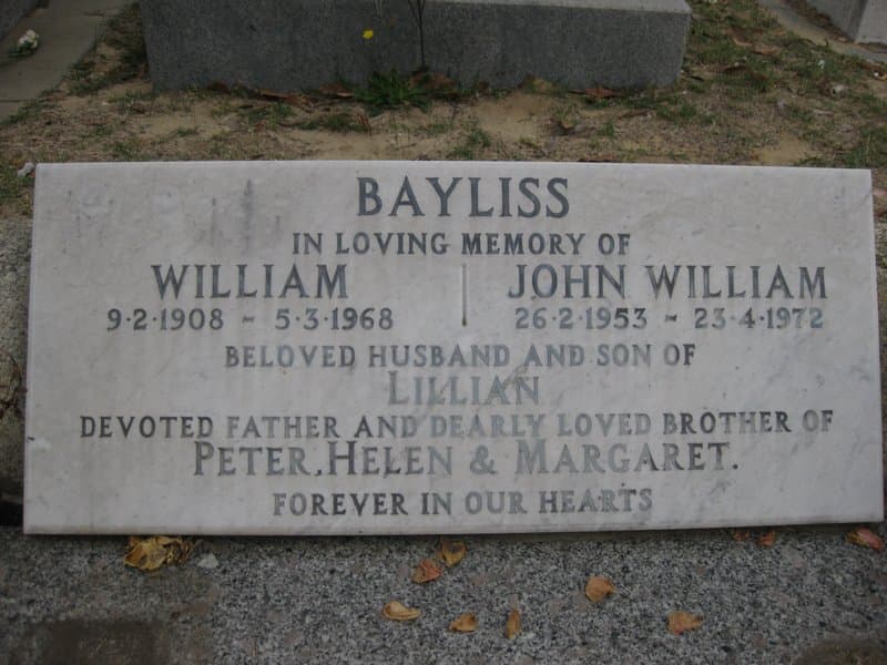 William BAYLISS gravestone photograph 2