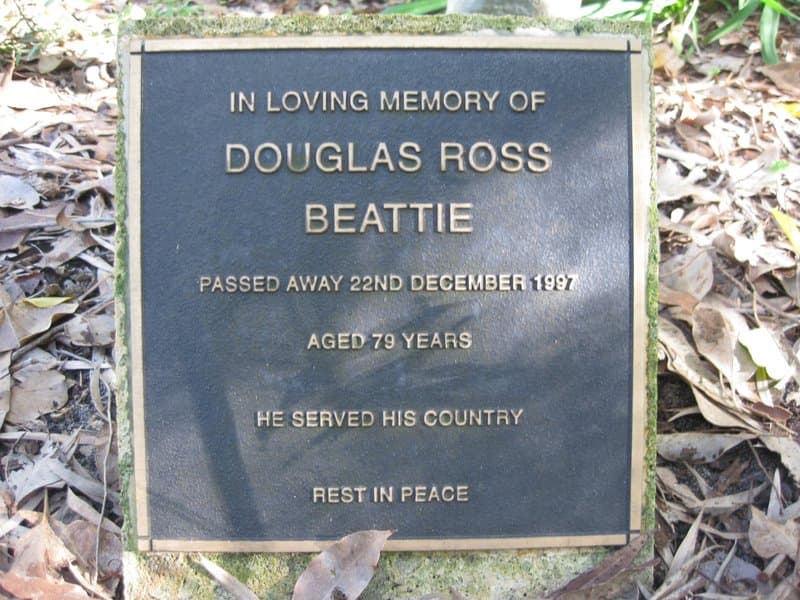 Douglas Ross BEATTIE gravestone