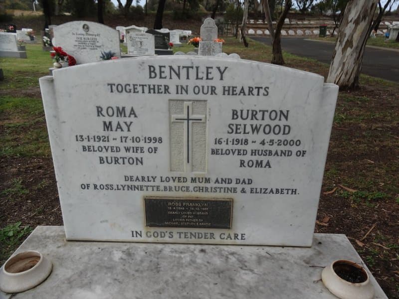 Burton Selwood BENTLEY gravestone