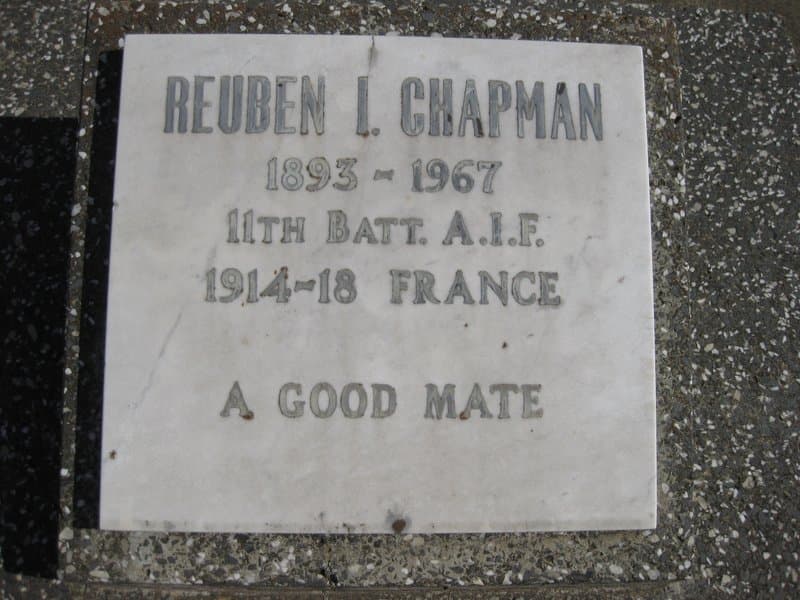 Reuben Ivan CHAPMAN gravestone
