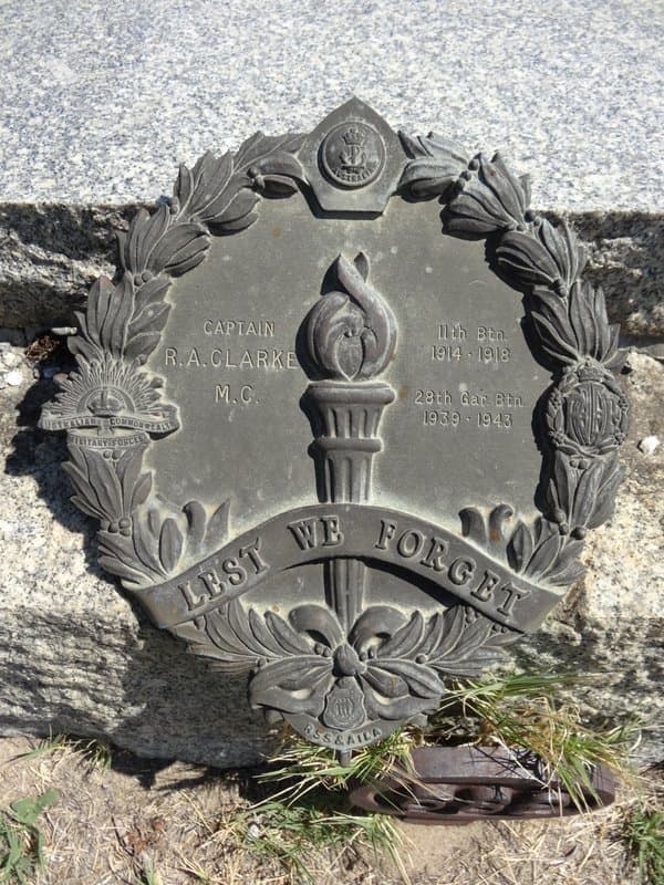 Robert Mayo CLARKE gravestone