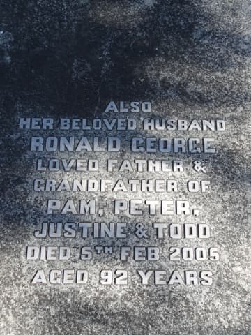 Ronald George DAVENPORT gravestone