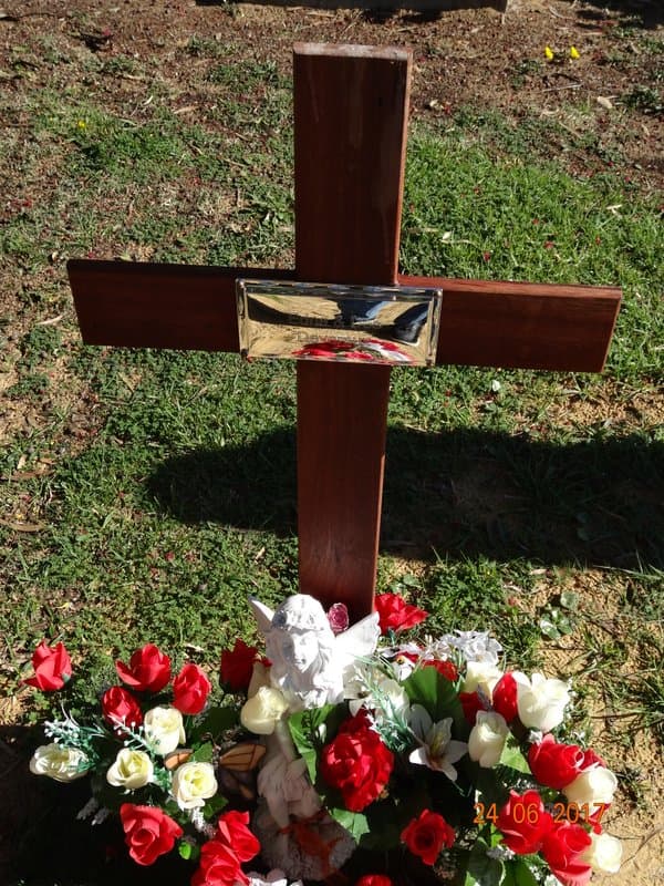 Desmond DEVEREUX gravestone