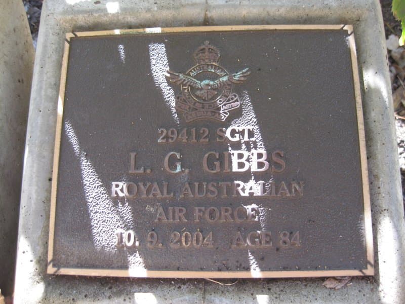 Lionel George GIBBS gravestone