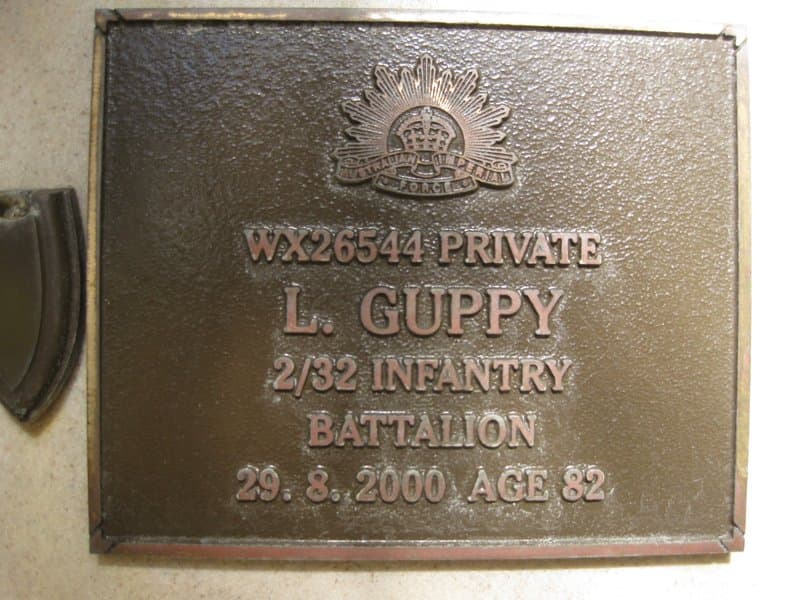 Leonard Roy GUPPY gravestone