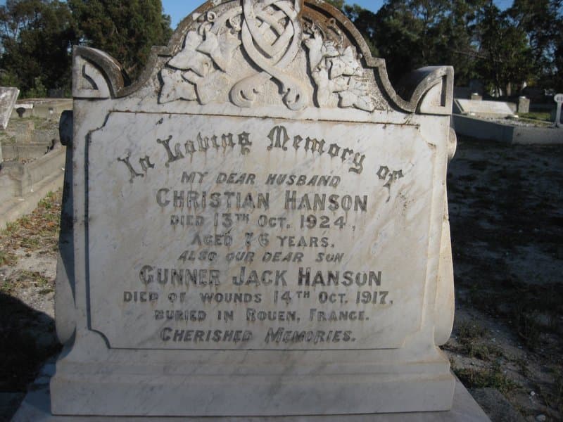 John Waldemar (Jack) HANSON gravestone