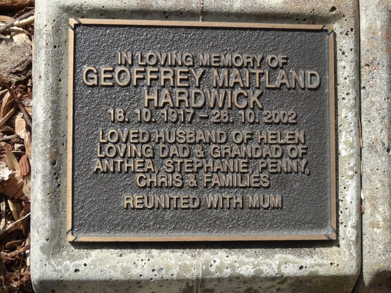 Geoffrey Maitland HARDWICK gravestone