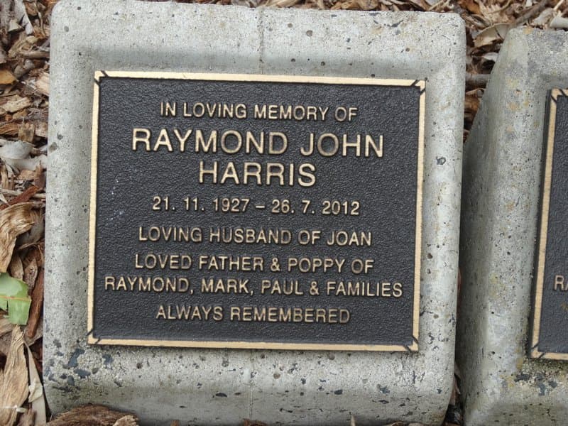 Raymond John HARRIS gravestone