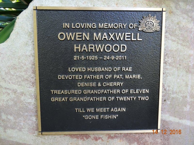 Owen Maxwell HARWOOD gravestone