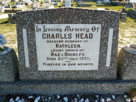 Charles Leynard Roy HEAD gravestone