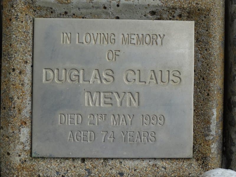 Douglas Claus MEYN gravestone