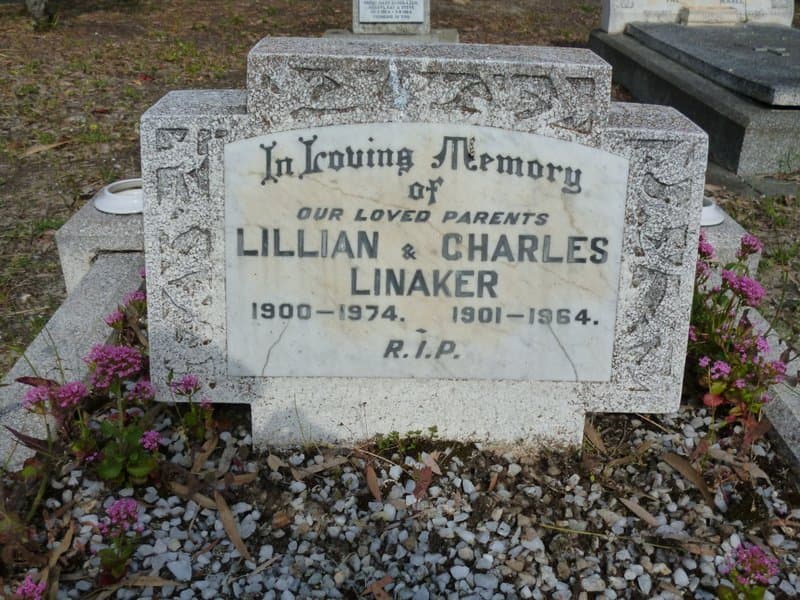 Francis Goulburn MOURITZ gravestone