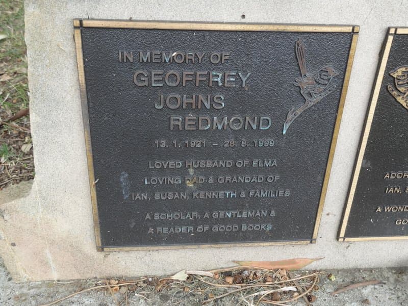 Geoffrey Johns REDMOND gravestone
