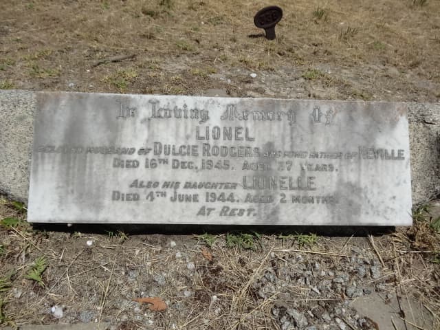 Lionel Francis RODGERS gravestone
