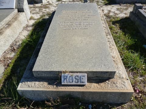 Thomas Hayward ROSE gravestone