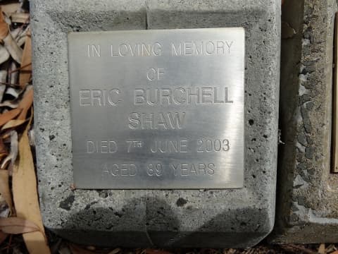 Eric Birchel SHAW gravestone