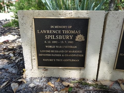 Lawrence Thomas SPILSBURY gravestone