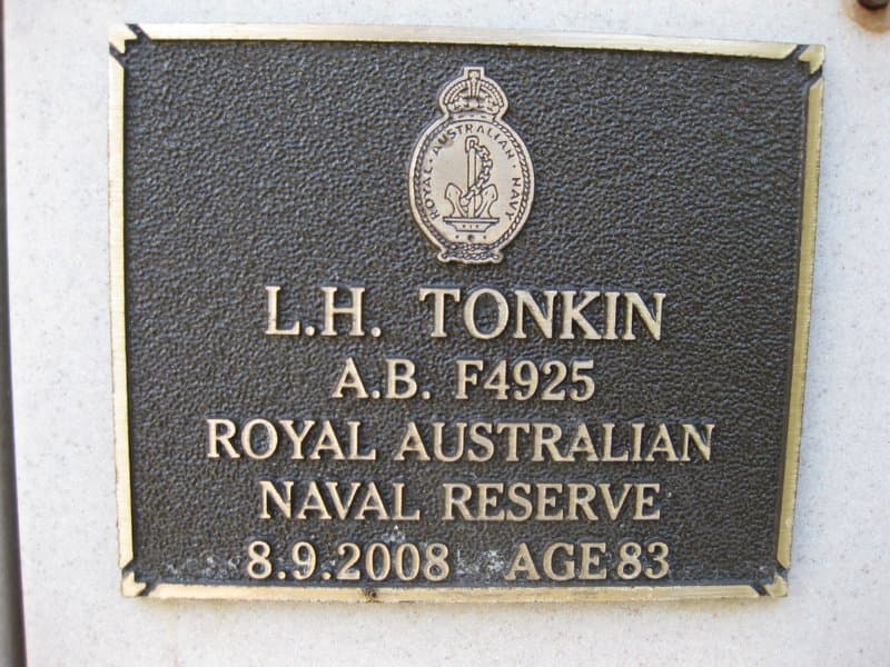 Leo Henry TONKIN gravestone