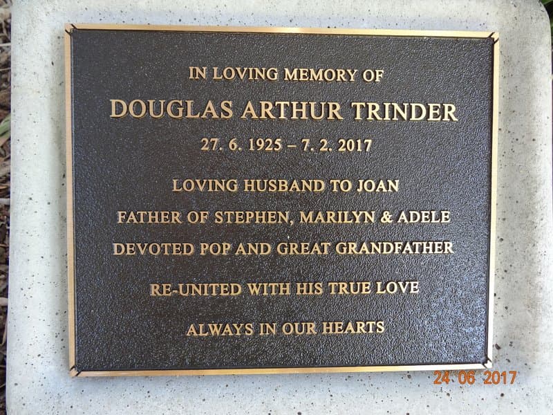 Douglas Arthur TRINDER gravestone