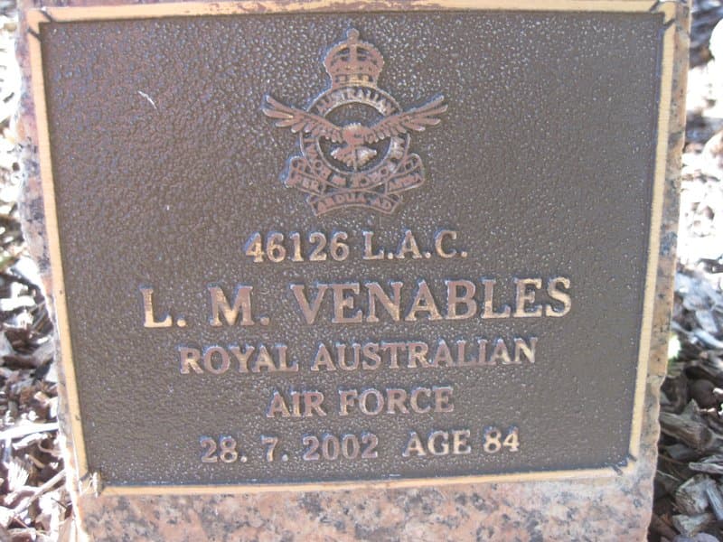 Lloyd Melville VENABLES gravestone