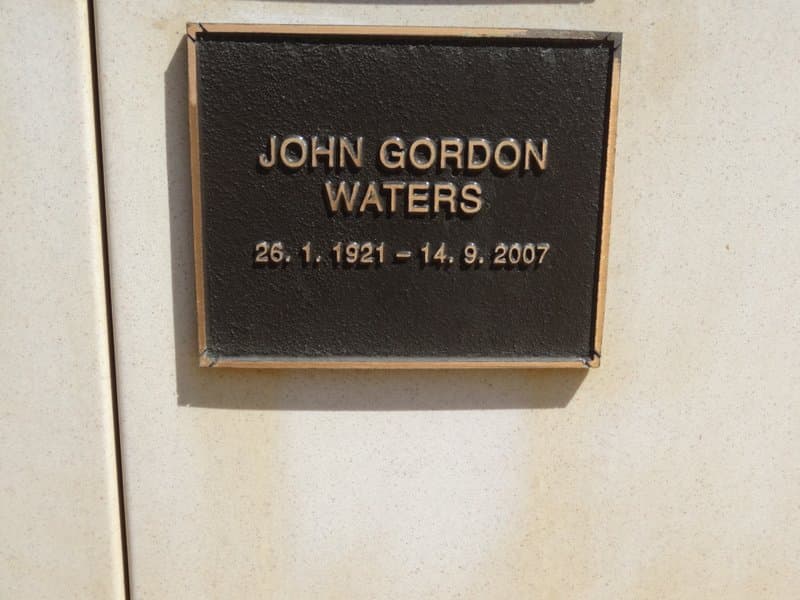 John Gordon WATERS gravestone