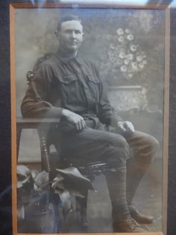 Thomas Hayward ROSE photograph 1
