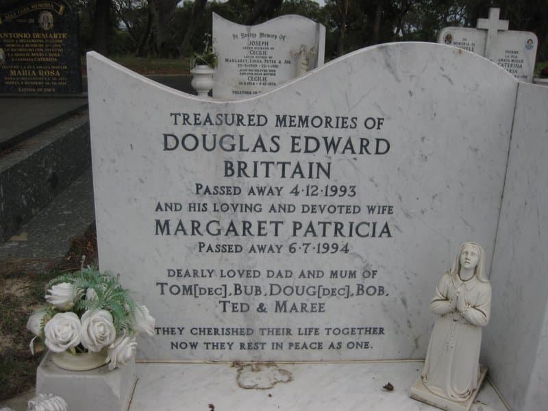 Douglas Edward BRITTAIN gravestone photograph 2