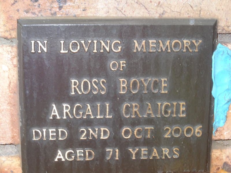 Ross Boyce Argall CRAIGIE gravestone photograph 1