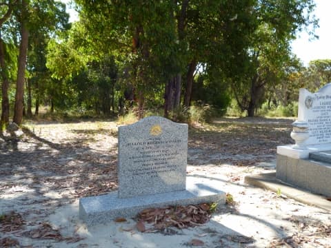Harold Reginald DAVIS gravestone photograph 2