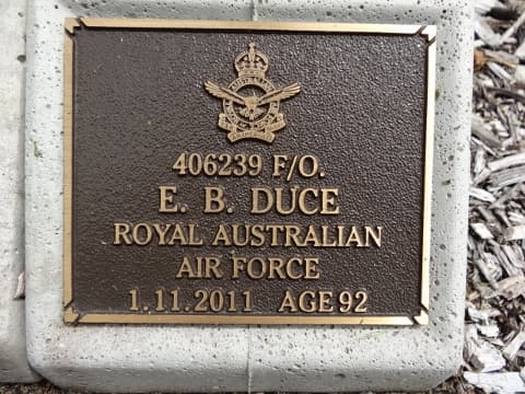 Eric Basil DUCE gravestone photograph 2