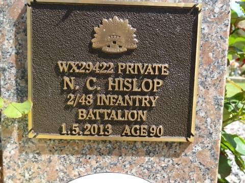 Noel Crawford HISLOP gravestone photograph 2