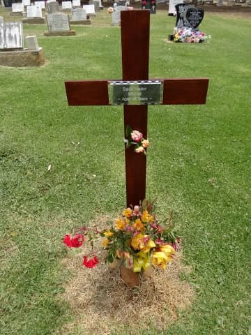 David Hector MITCHELL gravestone photograph 2