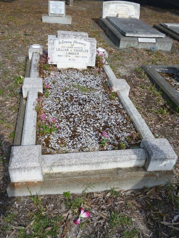 Francis Goulburn MOURITZ gravestone photograph 2