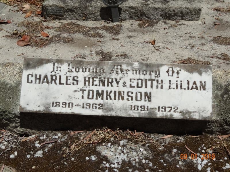 Charles Henry TOMKINSON gravestone photograph 2